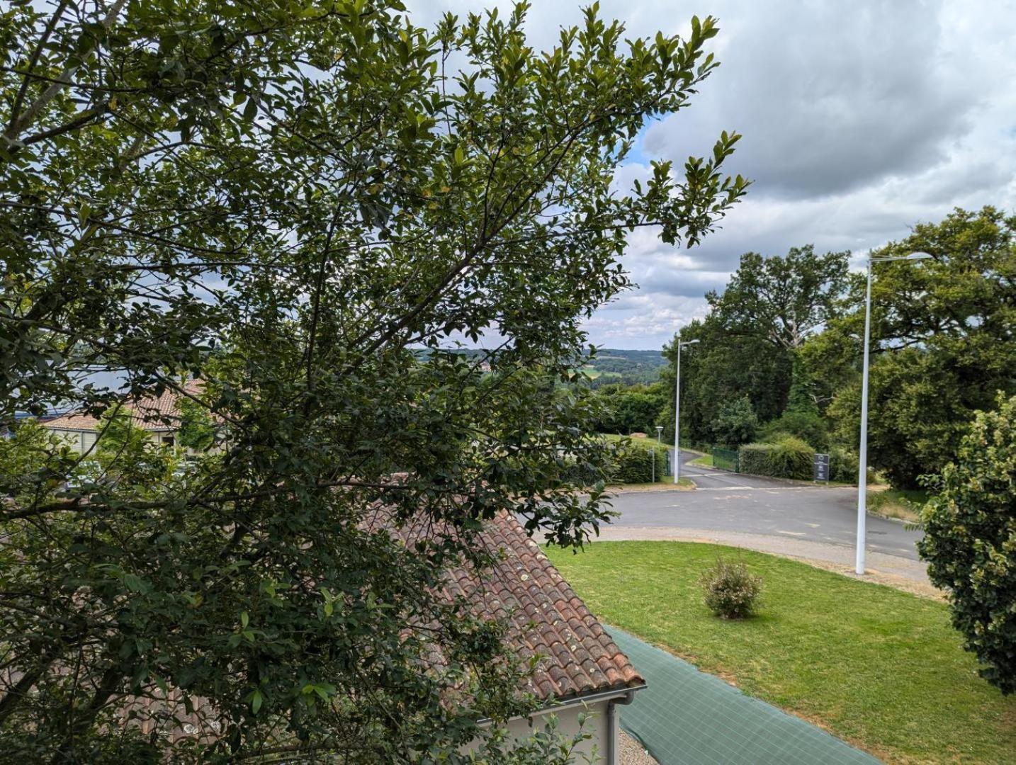 Apartment Clemathite *